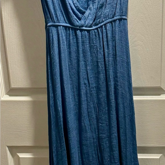 SOLD/ Vintage style blue midi dress by Glam and Fame. - Picture 4 of 4